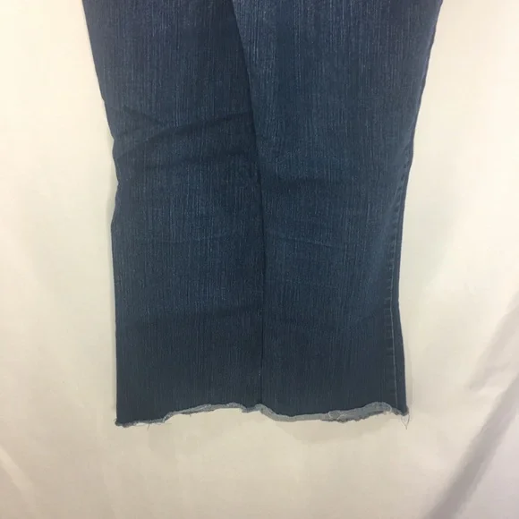 Motherhood Maternity Cut Off Cropped Jeans Size L - Picture 5 of 8